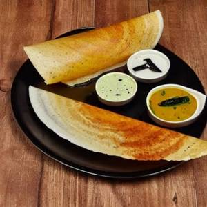 Onion rava plain dosa