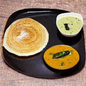 Coconut rava plain dosa