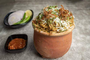 Bone-less Murg (chicken) Biryani