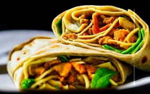 Chicken Noodle Roll