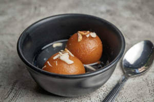 Gulab Jamuns