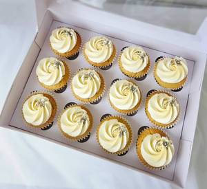 Pineapple Cupcake