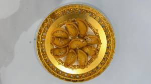 Dry Gujiya