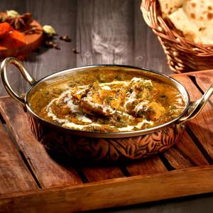 Chicken Saagwala (Palak)
