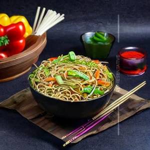 Vegetables Hakka Noodle 
