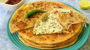 Paneer paratha