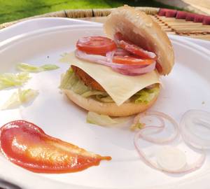 Veg cheese burger