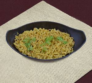 Plain onion maggi