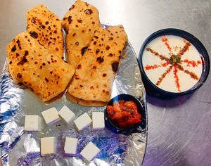 Paneer Paratha