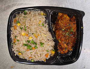 Veg Fried Rice + Chicken Kasha (2pcs)