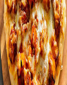 Small Spicy Garlic Chicken Pizza