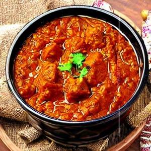 Dal Kolhapuri