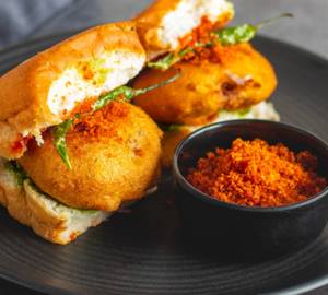 Vada pav