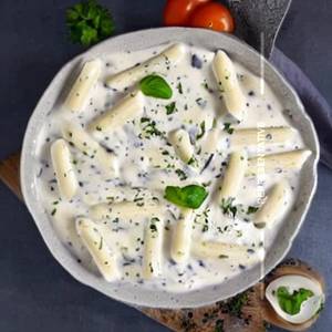 Alfredo white sauce                                                                                                                                                          