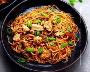 Chicken Chilli Garlic Noodles