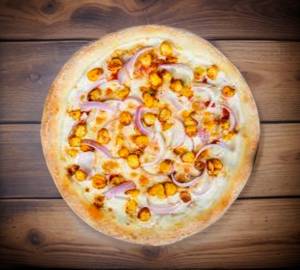 Corn And Onion Cheese Pizza