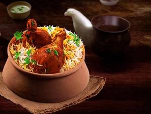 Chicken Hyderabadi Biryani                             