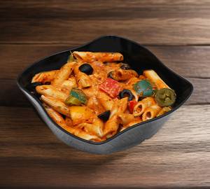 Paneer Makhani Penne Pasta [Serves 1]