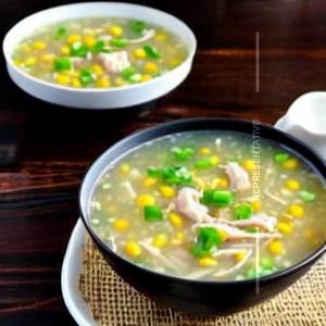 Chicken sweet corn soup