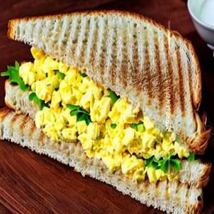 Classic Scrambled Egg Sandwich