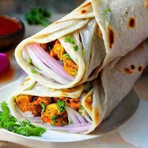 Aloo Tikki Roll 