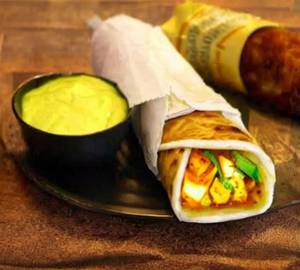 Egg Paneer Roll