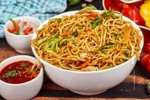 Chicken Schezwan Noodles