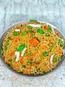 Schezwan Paneer Fried Rice