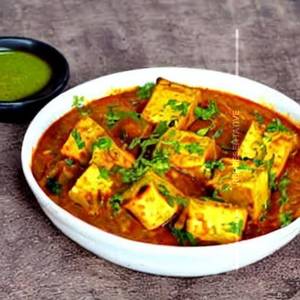 Matar Paneer