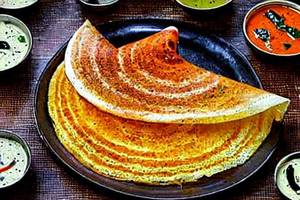 Butter Paneer Dosa