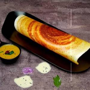 Butter masala dosa