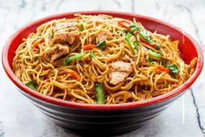 Schezwan Chicken Noodles