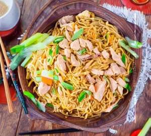 Shanghai Chicken Noodles