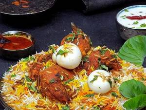 Hyderabadi Chicken Dum Biryani