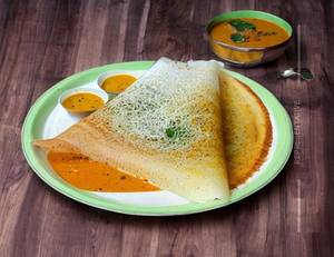 Paneer butter masala dosa