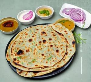 Aloo Mutter Pyaaz Paratha 