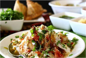 Samosa Chaat