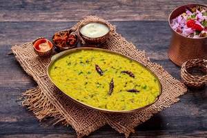 Tadka Dal Khichdi