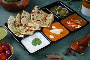 Aloo Chur Chur Naan Thali