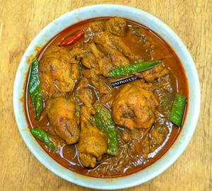 Chicken kholapuri                    
