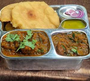 Chola kachori