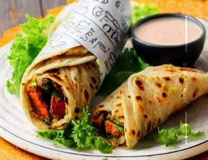 Reshmi Tikka Roll       