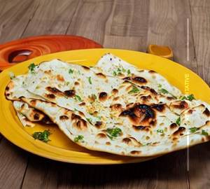 Cheese Chilli Garlic Naan