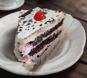 Black forest Pestry