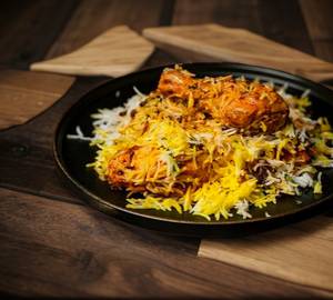 Hyderabadi chicken biryani half
