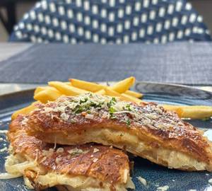Classic Cheese & Onion Croissant Smash Burger