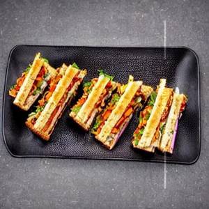 Paneer Peri Peri Sandwich