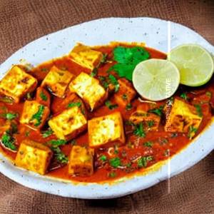 Matar Paneer