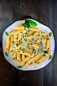 Penne Veg White Sauce Pasta