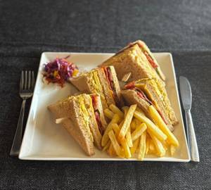 Country Club Sandwich